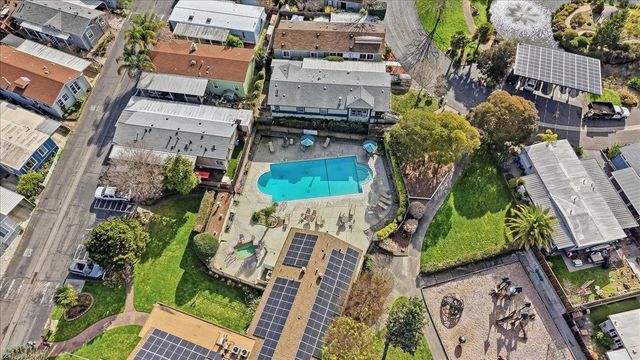 444 Whispering Pines 131, Scotts Valley, CA 95066