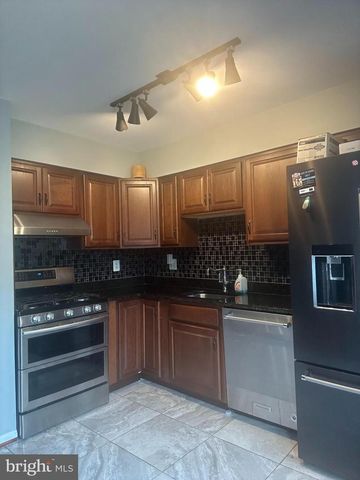 1202 LAURENS ST, Baltimore, MD 21217