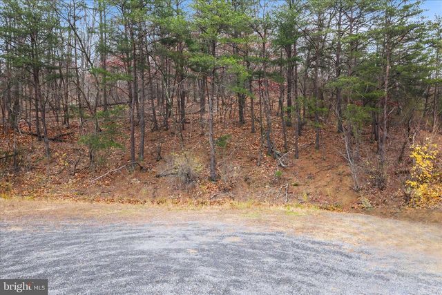 VALLEY RD, Berkeley Springs, WV 25411