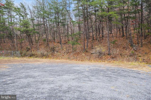 VALLEY RD, Berkeley Springs, WV 25411