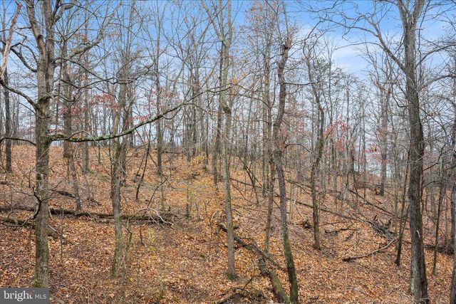 VALLEY RD, Berkeley Springs, WV 25411