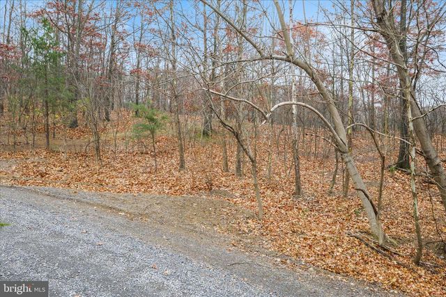 VALLEY RD, Berkeley Springs, WV 25411
