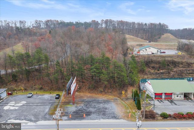 VALLEY RD, Berkeley Springs, WV 25411