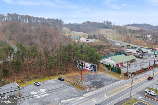 VALLEY RD, Berkeley Springs, WV 25411