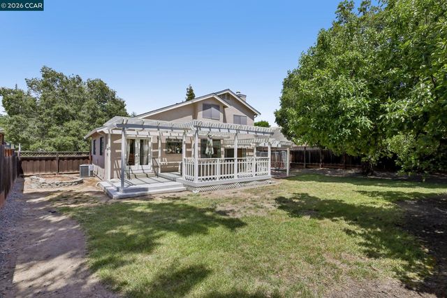 3112 Sunflower Dr, Antioch, CA 94531