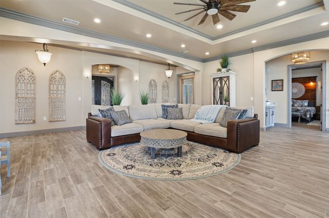 186 Long Drive, Palo Pinto, TX 76484