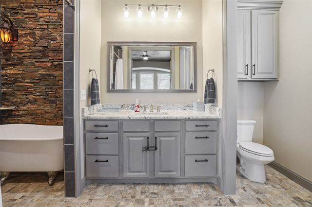 186 Long Drive, Palo Pinto, TX 76484