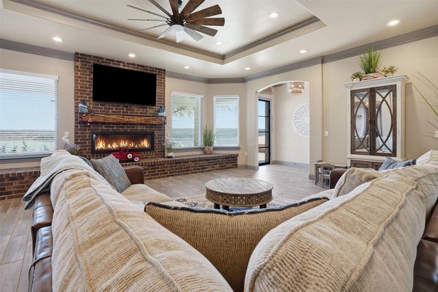 186 Long Drive, Palo Pinto, TX 76484