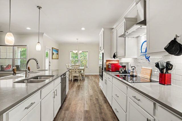 2948 Moss Bridge Ln., Myrtle Beach, SC 29579