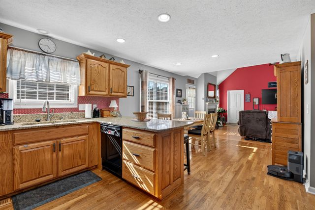 153 Brandywine Ln, Springfield, TN 37172