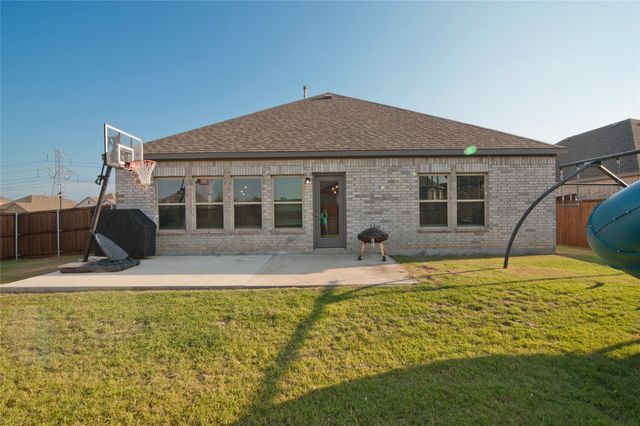 1345 Fox Glen Trail, Crowley, TX 76036