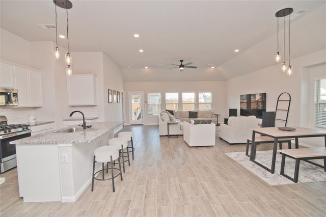 1345 Fox Glen Trail, Crowley, TX 76036