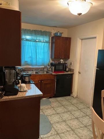 1201 NW 51st Avenue, Lauderhill, FL 33313