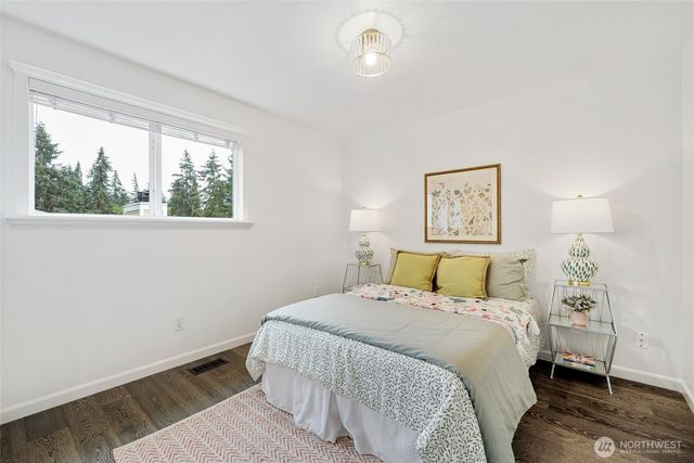 13950 127th Place NE, Kirkland, WA 98034