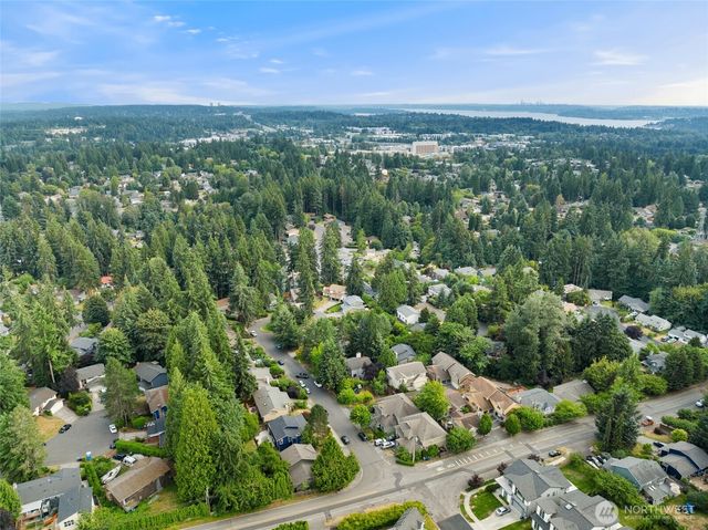 13950 127th Place NE, Kirkland, WA 98034