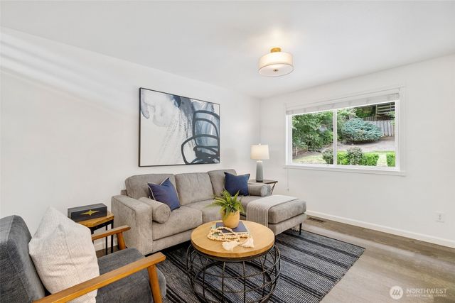 13950 127th Place NE, Kirkland, WA 98034