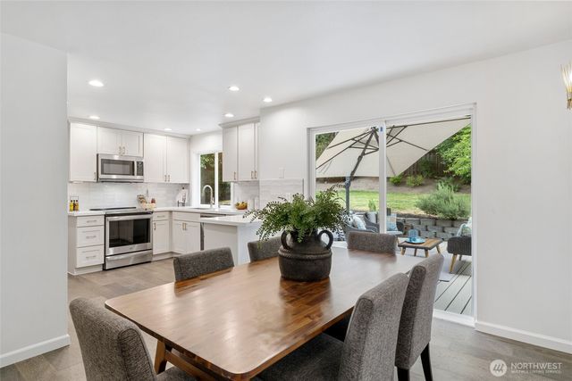13950 127th Place NE, Kirkland, WA 98034