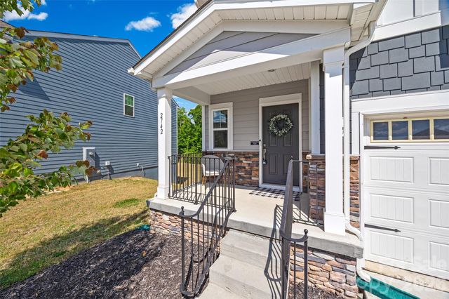 2742 Oldfield Drive, Monroe, NC 28110