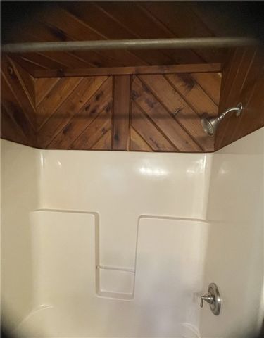 565 County Road 1750, London, AR 72847