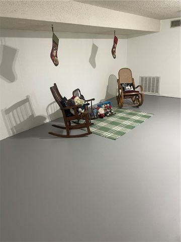 565 County Road 1750, London, AR 72847