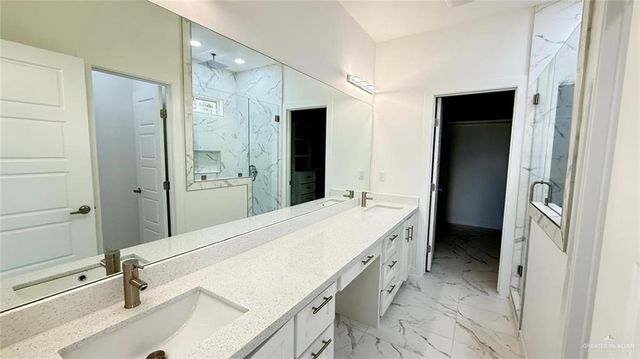 1004 Edgewood Drive, Alton, TX 78573