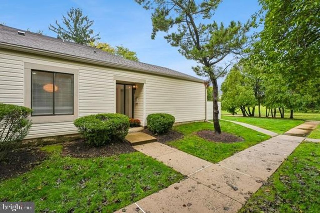 W-11 AVON DR, EAST WINDSOR, NJ 08520 — exterior