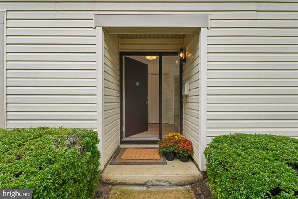 W-11 AVON DR, EAST WINDSOR, NJ 08520 — photo 2