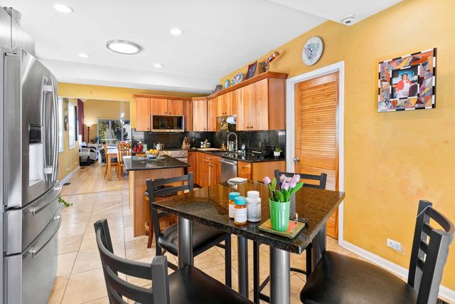 3619 S Parnell Avenue, Chicago, IL 60609