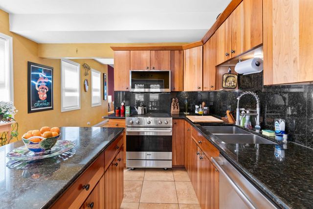 3619 S Parnell Avenue, Chicago, IL 60609