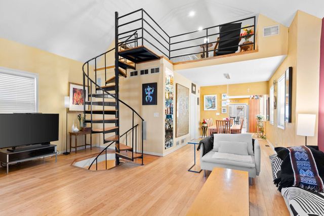 3619 S Parnell Avenue, Chicago, IL 60609