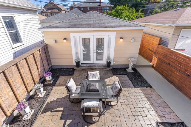 3619 S Parnell Avenue, Chicago, IL 60609
