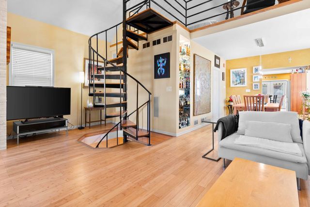 3619 S Parnell Avenue, Chicago, IL 60609