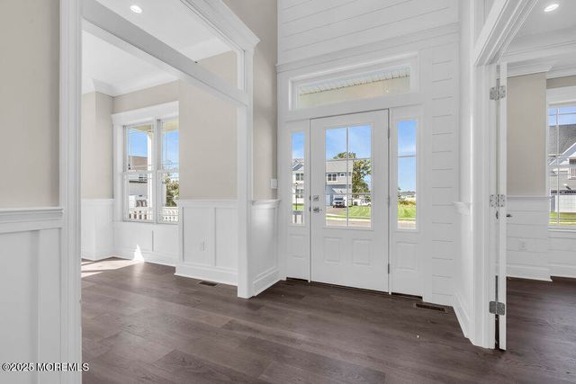 204 Coral Way N, Forked River, NJ 08731