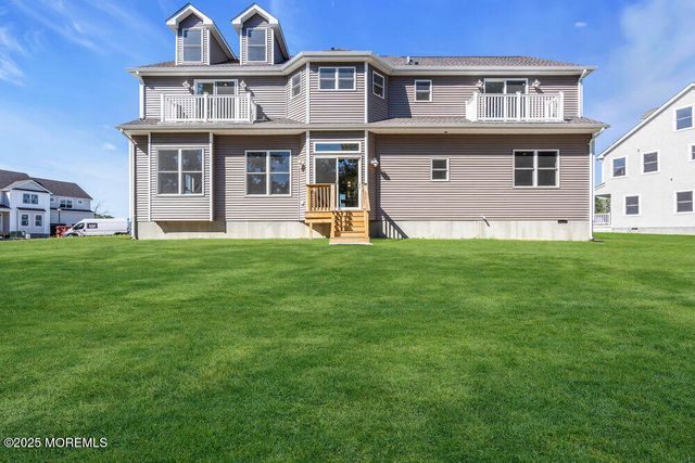 204 Coral Way N, Forked River, NJ 08731