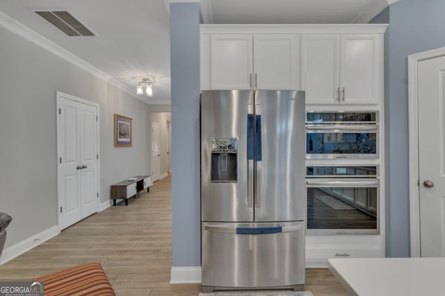 140 Amherst Way, Fayetteville, GA 30215