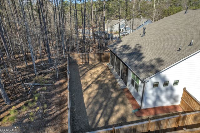 140 Amherst Way, Fayetteville, GA 30215