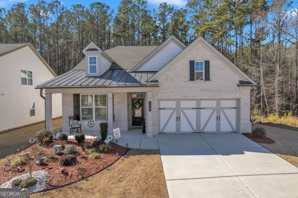 140 Amherst Way, Fayetteville, GA 30215