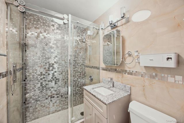 350 S 4th Street 4F, Brooklyn, NY 11211