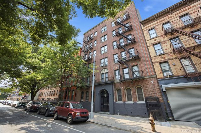 350 S 4th Street 4F, Brooklyn, NY 11211