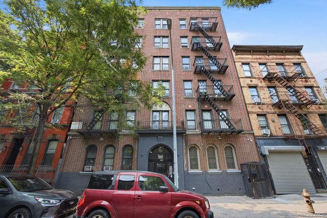 350 S 4th Street 4F, Brooklyn, NY 11211