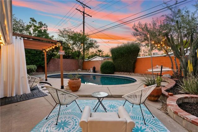 16421 Gledhill Street, North Hills, CA 91343