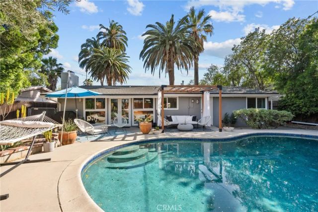 16421 Gledhill Street, North Hills, CA 91343