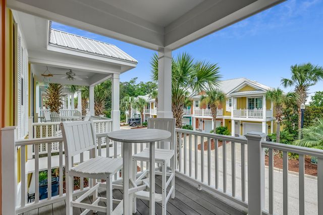 4914 Cinzia Ln, North Myrtle Beach, SC 29582