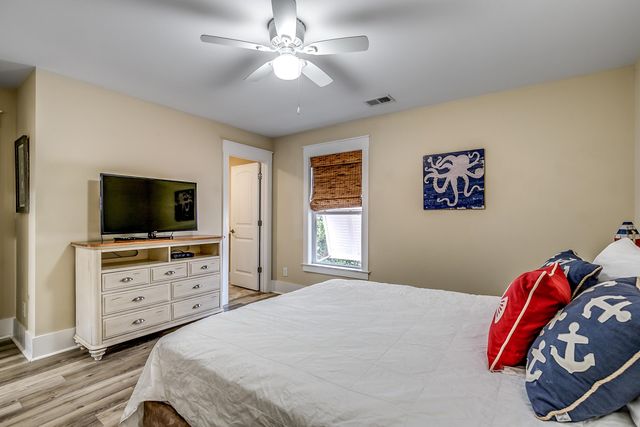 4914 Cinzia Ln, North Myrtle Beach, SC 29582