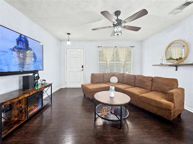 174 Nacoochee Way, Canton, GA 30114