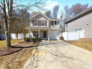 174 Nacoochee Way, Canton, GA 30114