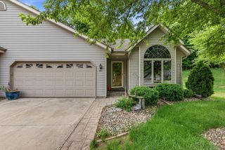 981 E Loos STREET, Hartford, WI 53027