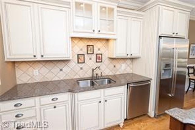 6210 Bradford Place Court, Summerfield, NC 27358