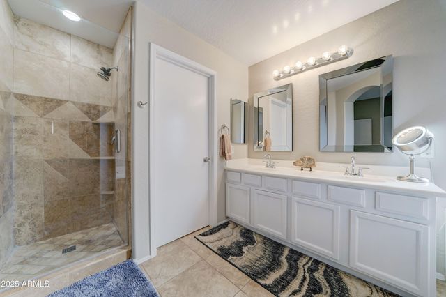 12701 W HOLLYHOCK Drive, Avondale, AZ 85392