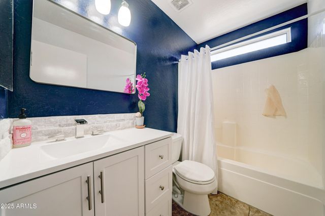 12701 W HOLLYHOCK Drive, Avondale, AZ 85392